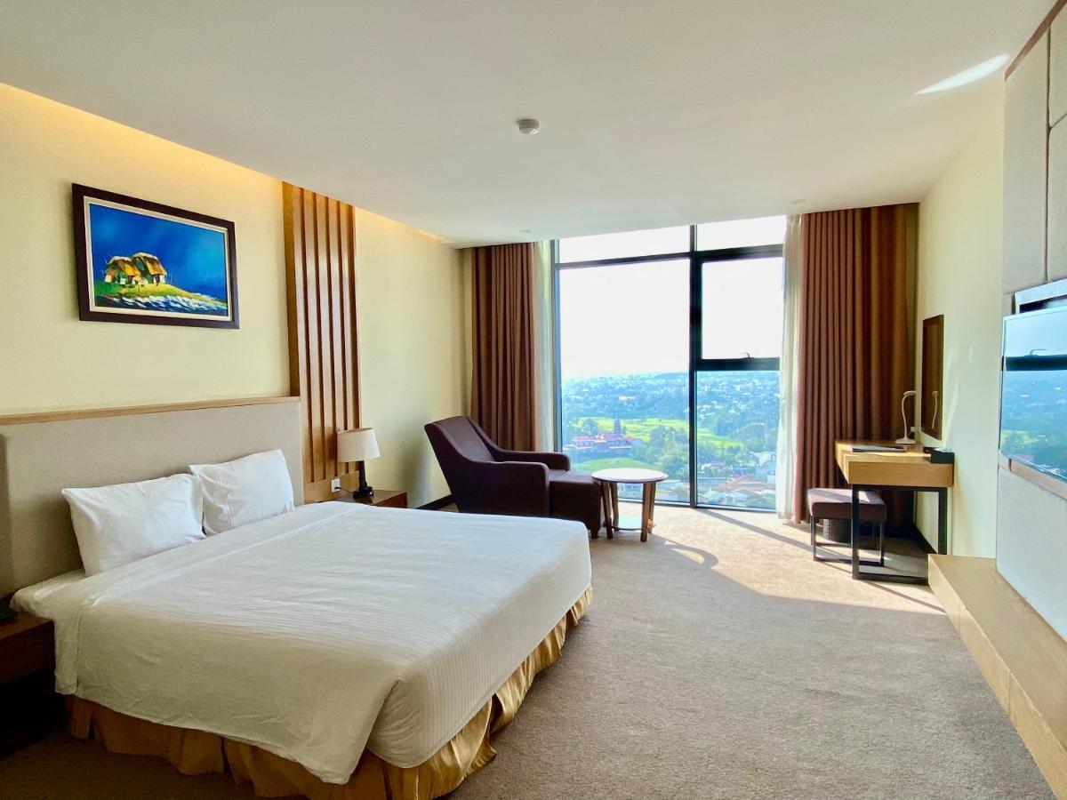 Muong Thanh Luxury Buon Ma Thuot Hotel Екстер'єр фото