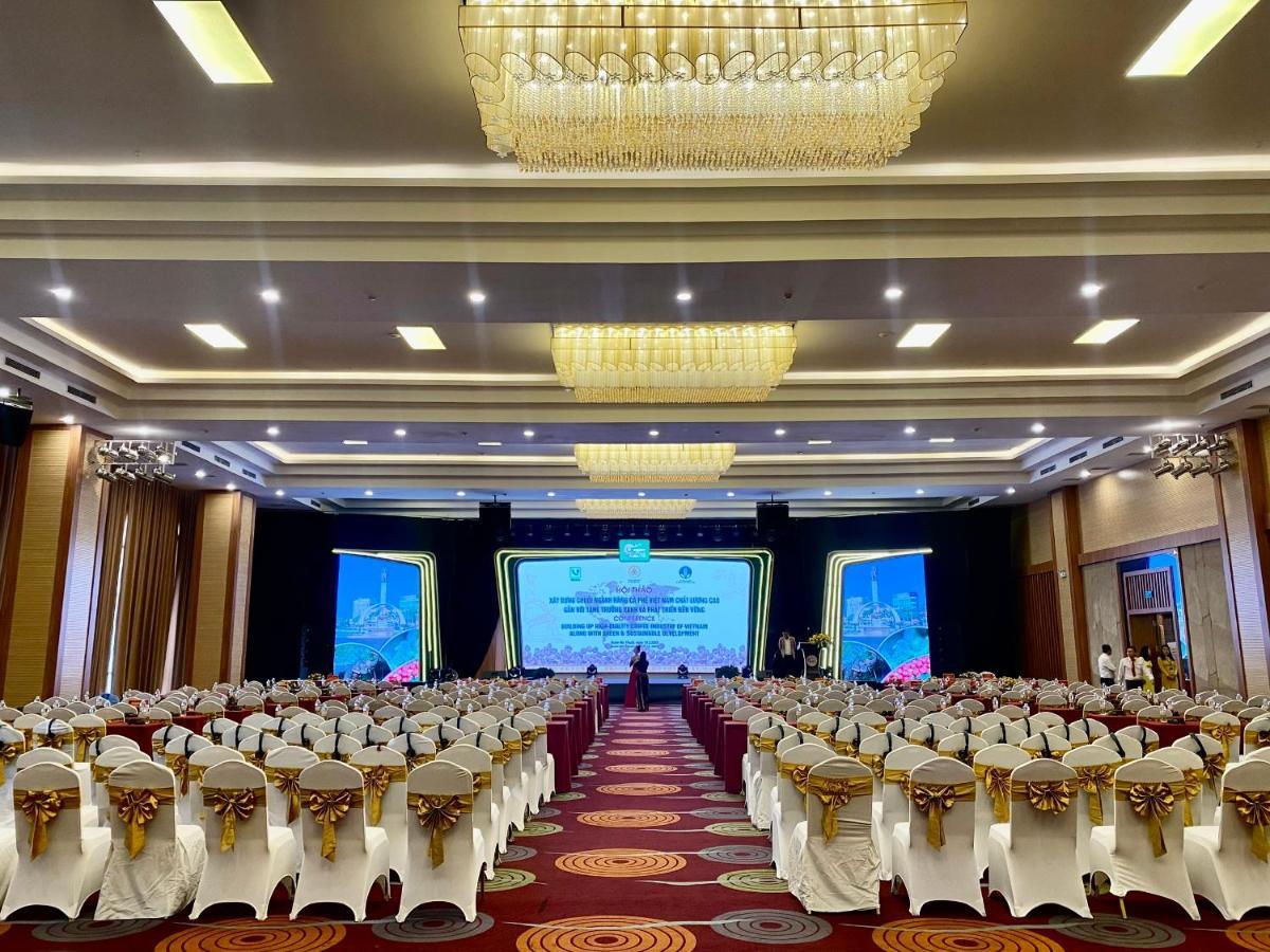 Muong Thanh Luxury Buon Ma Thuot Hotel Екстер'єр фото