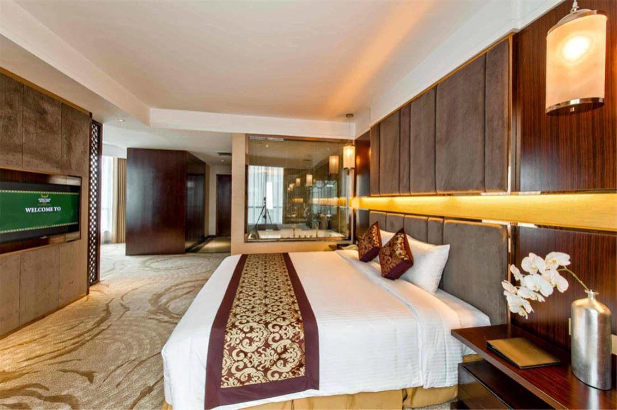 Muong Thanh Luxury Buon Ma Thuot Hotel Екстер'єр фото